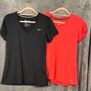 Nike Black and Bcg Red Fitted Short Sleeve Athletic Workout Tops Tees